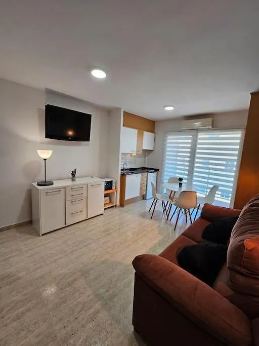 Villa Anais. Apartamento Con Piscina En Atico. كامبريلس 0*,  إسبانيا