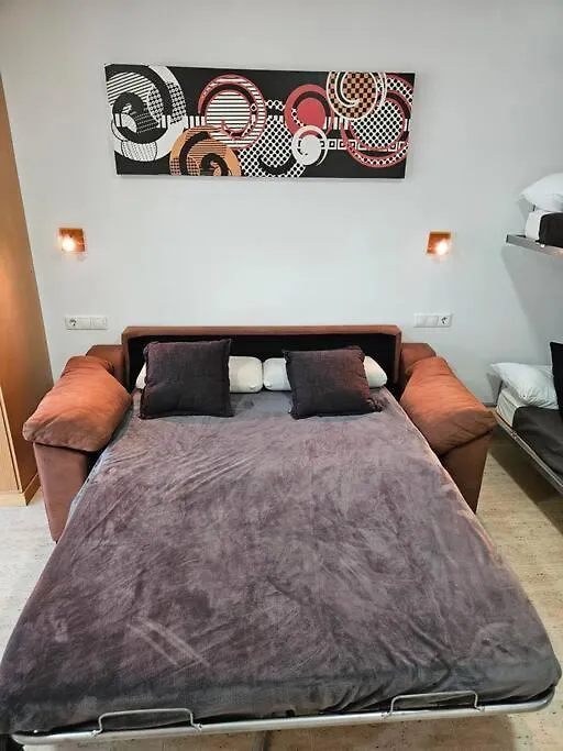 Villa Anais. Apartamento Con Piscina En Atico. كامبريلس
